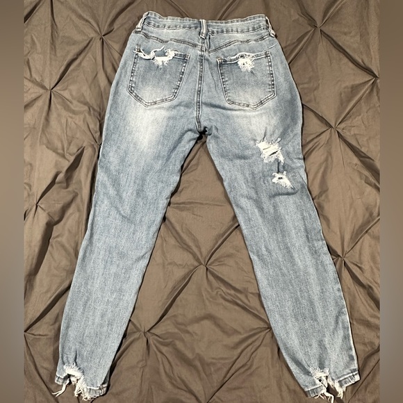 Rue 21 jeans - Picture 2 of 3